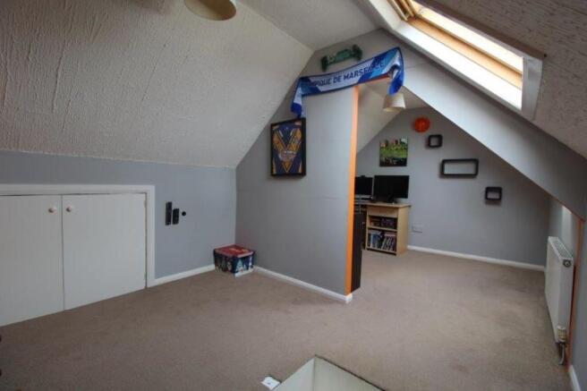 Photo 9