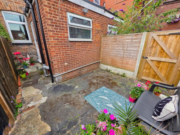 2 bed Terraced for sale Image 11