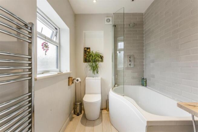 9 Burcombe Way fpz254234 (13).jpg