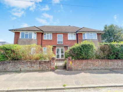St Leonards Road, Bournemouth, BH8