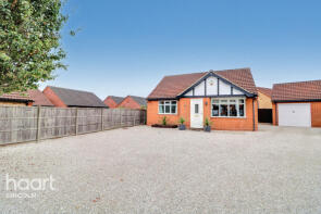 10, Langdale Close, Lincoln LN2 4UP