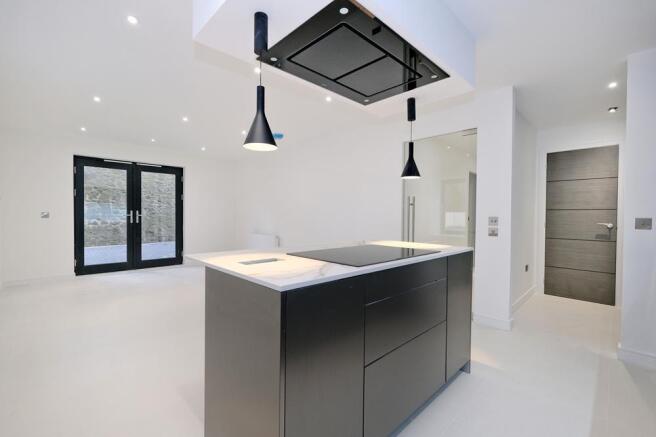 Kitchen Lounge