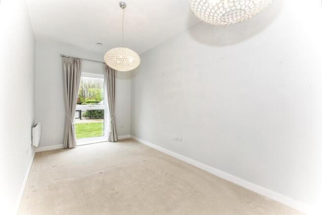 High Street, Great Cambourne, Cambridge photo 5