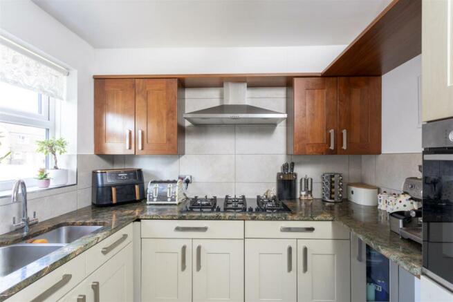 43_Rosemary_Court_1.jpg