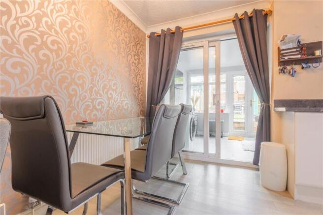 3 bed Terraced for sale Image 6