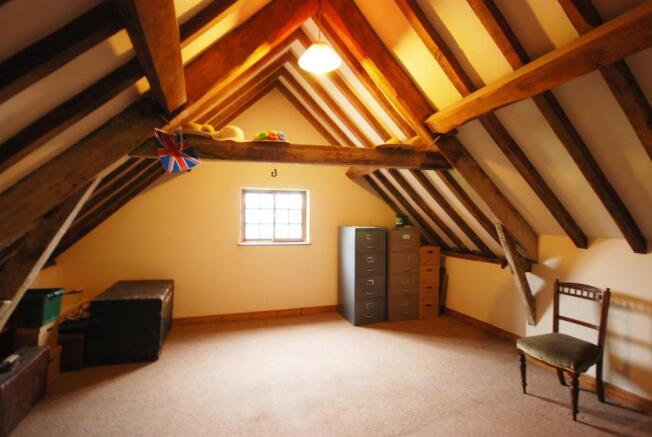 BEDROOM 6