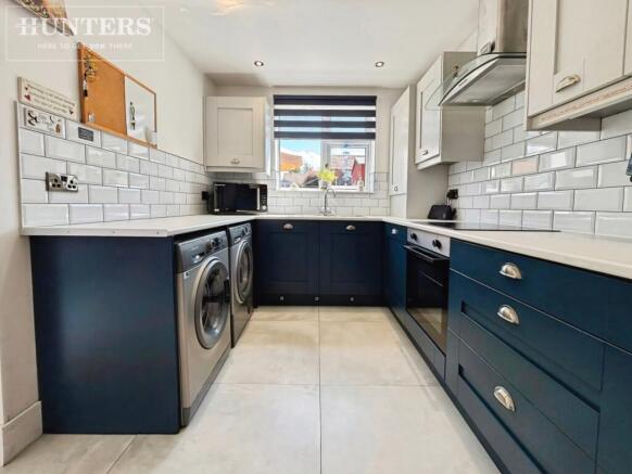 3 bed Terraced for sale Image 5