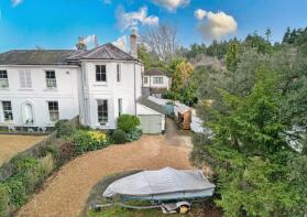 Ardullie Lodge, Moorhill Road, Southampton SO30 3AW
