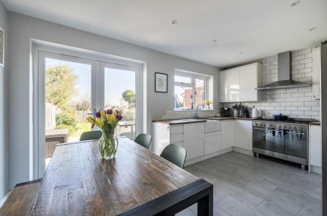 1425061-30-69bc08...