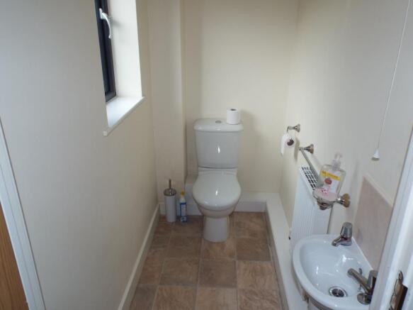 GROUND FLOOR WC