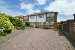 8, 392 Larkshall Court, Larkshall Road, London E4 9JE