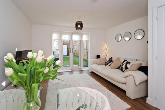 Living/Dining Room 2