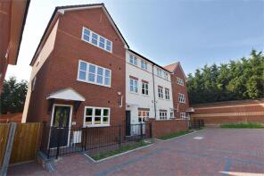 9, Oakhill Road, Oakhill, Milton Keynes MK5 6FU