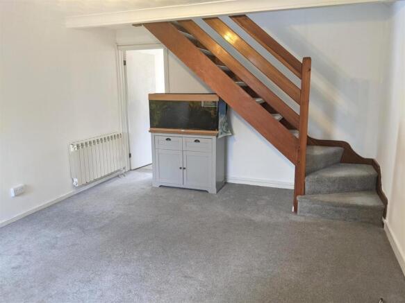 Lounge 2.jpeg
