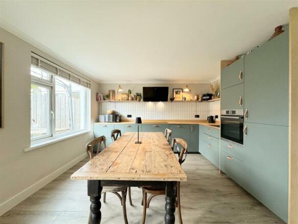 Kitchen Diner