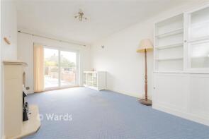 29, Meadow Way, Dartford DA2 6AB