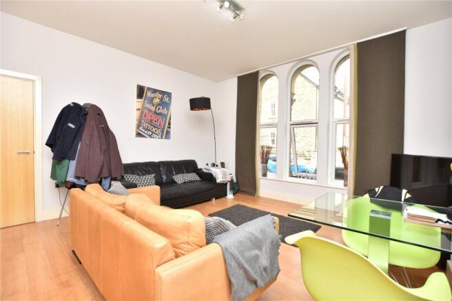 2 bed Apartment for sale Image 9