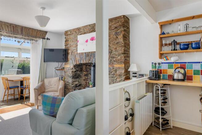 A09 - 5, Kingsbridge, New Buildings South Milton -