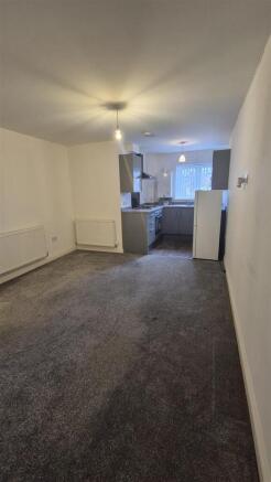 WhatsApp Image 2025-03-11 at 09.54.28 (4).jpeg