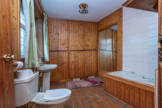 2 bed Cottage for sale Image 8