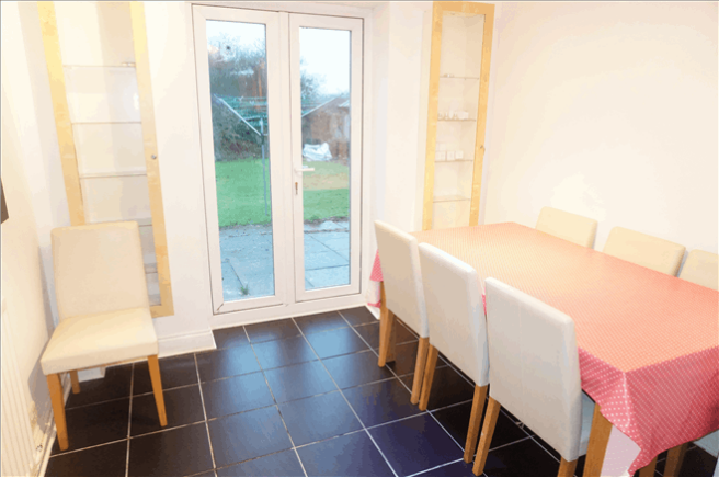 Kitchen / Diner