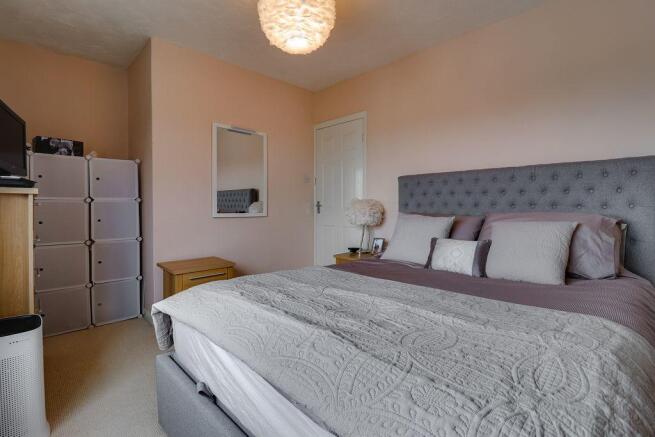 Bedroom 1 (Double)