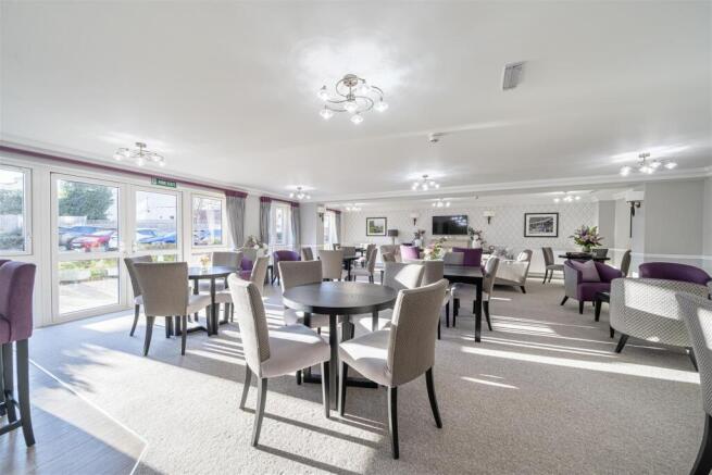 Owners Lounge (3).jpg