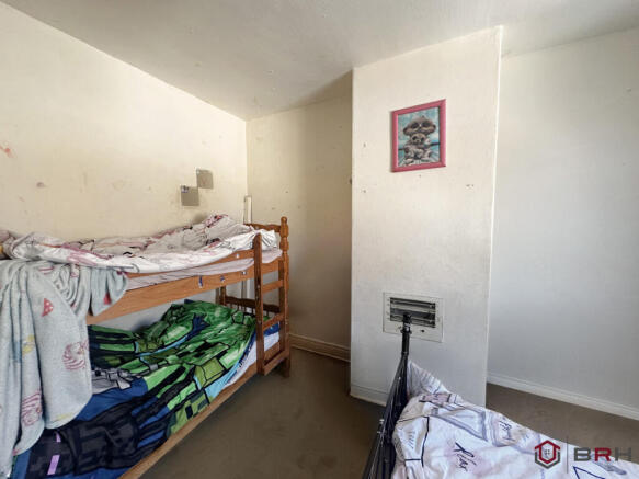 2 bed Terraced for sale Image 9