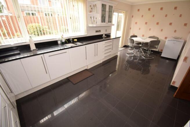 Re-Fitted Breakfast Kitchen