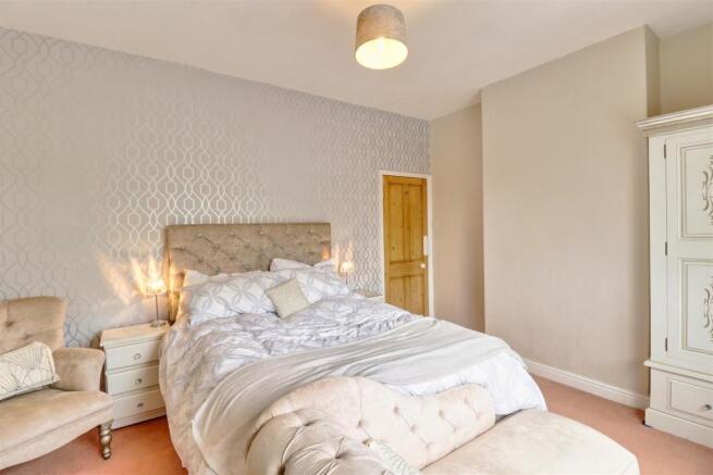 Bed 1