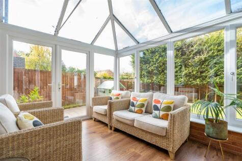 Laxton Grove, Solihull