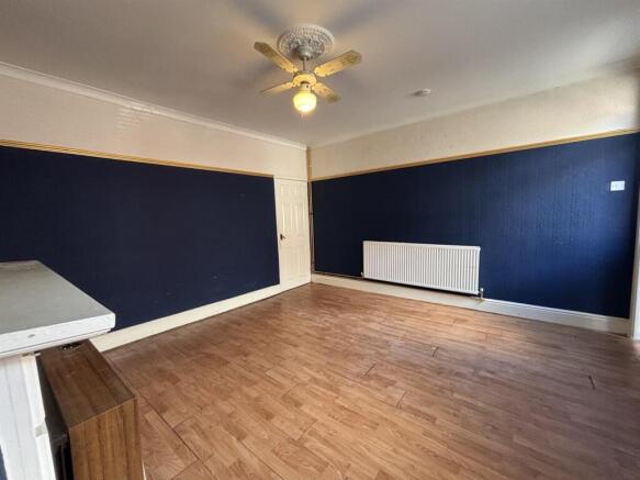 2 bed Terraced for sale Image 11