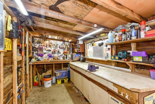 Workshop/Outbuildings