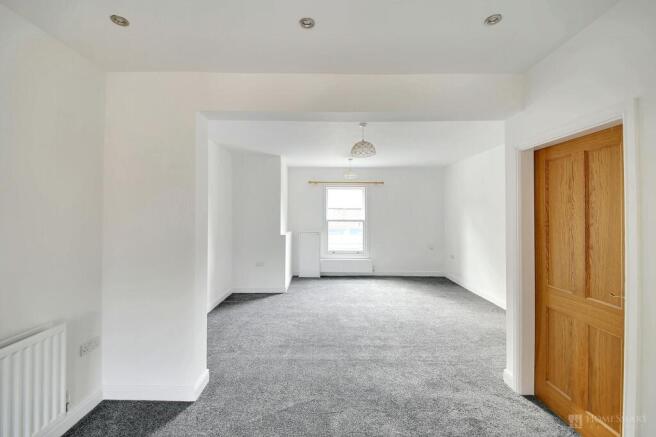 Living & dining room