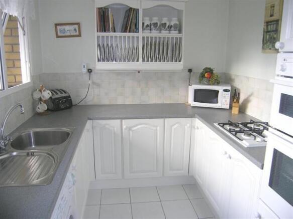 Photo 4