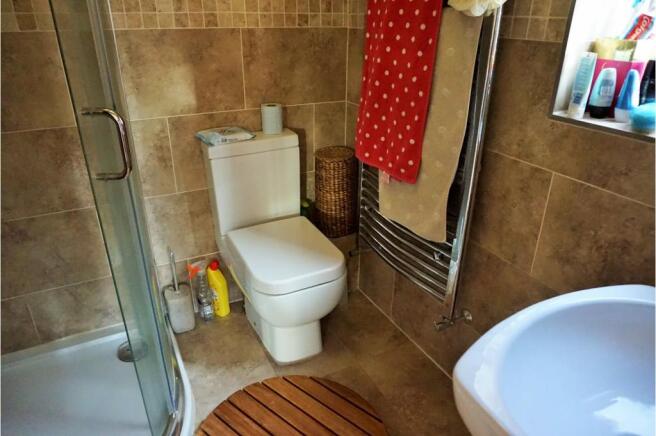 Master En-suite