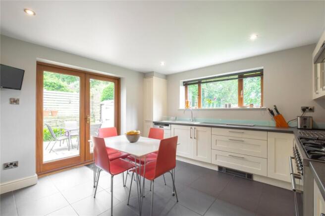 3 bed Detached for sale Image 12
