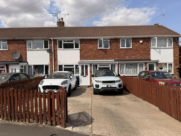 3 Bedroom Terraced for Sale