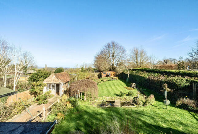 1430534-4-69b9961...