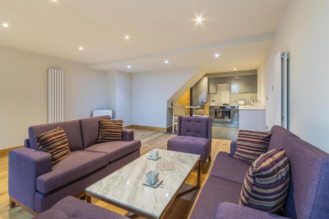 St James Church 10-3.jpg