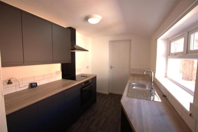 9 Wharton Kitchen.jpg