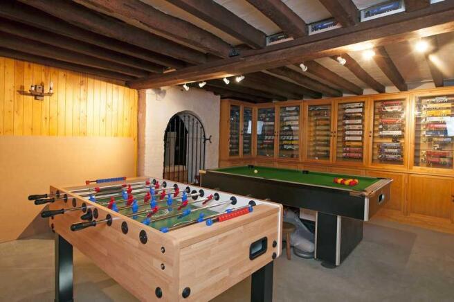 Family/games room