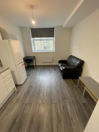 1 bed Apartment to rent Image 6