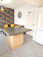 30, Beeston Road, Nottingham NG7 2JR