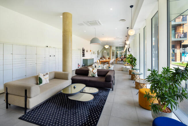 2.9.6.8.29 BARKING WHARF 0824 029