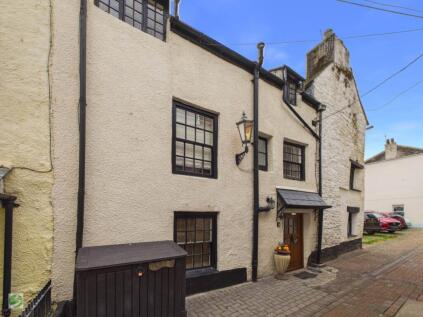 Lower Market Street, East Looe