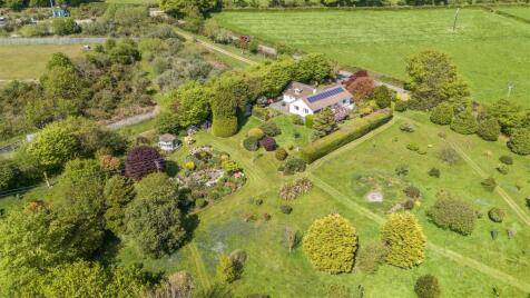 Florence Road, Callington