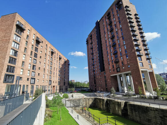 1 bed apartment to rent Wilburn Basin, Salford M5