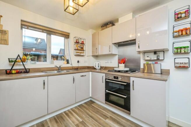 Scarlet Way, MANSFIELD, Nottinghamshire, NG20 photo 4
