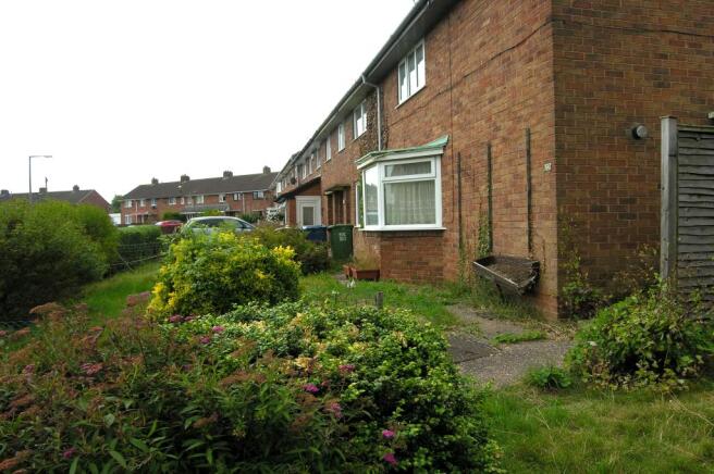 FRONT GARDEN
